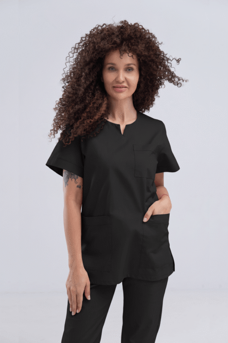 Czarny dres medyczny dla kobiet